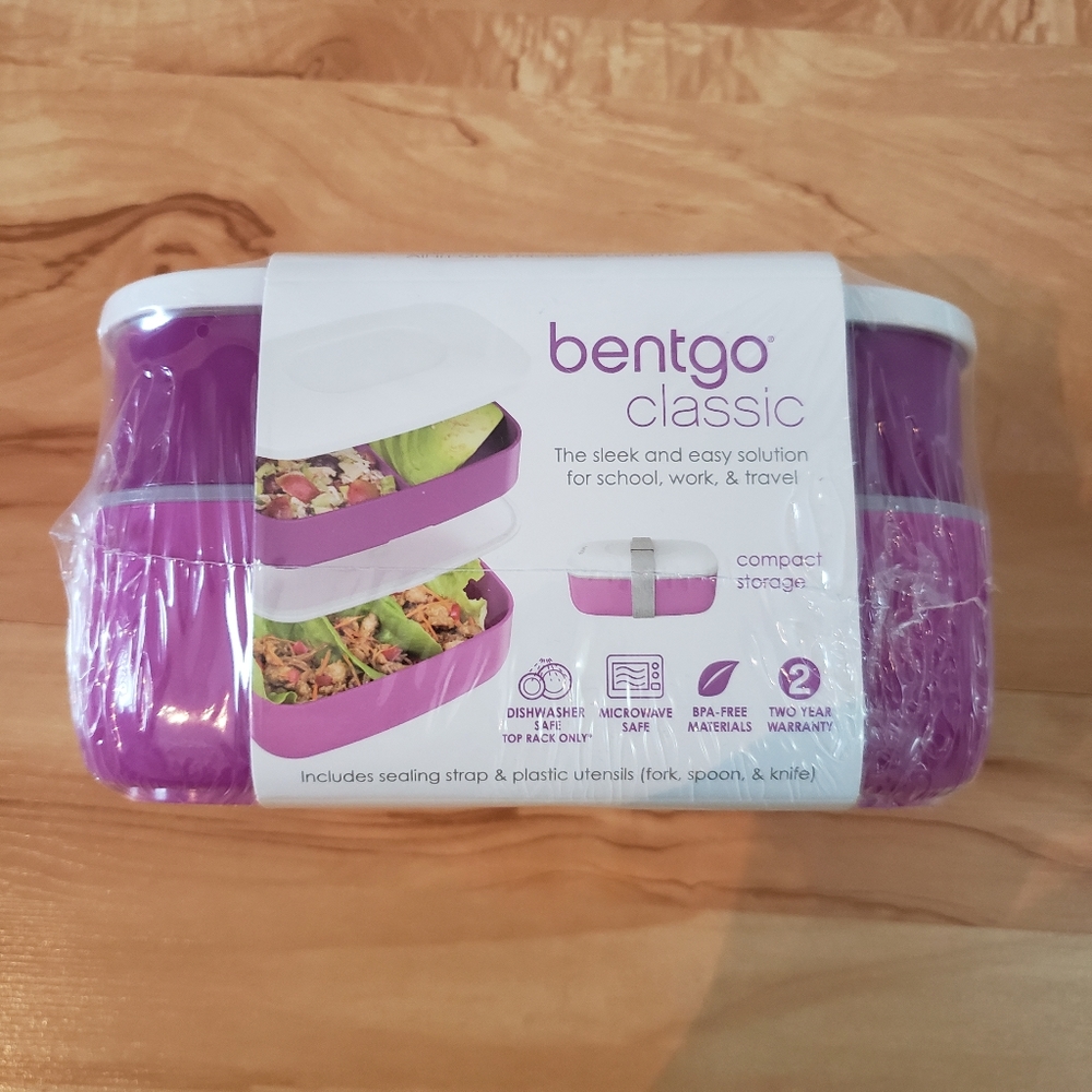 *STOCKING STUFFER* BENTGO Bento Box Brand New